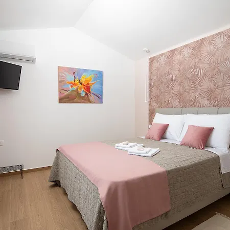 Prázdninový dům House Cvita 2438