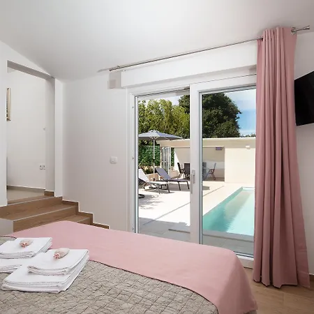 Σπίτι διακοπών House Cvita 2438 *
